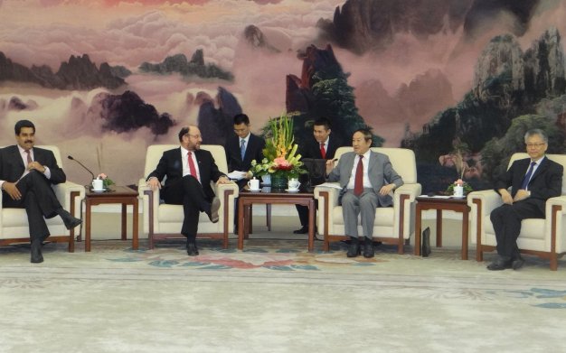 Asamblea Popular Nacional de China estrecha relaciones con Celac