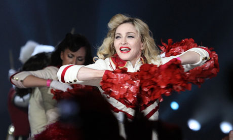 Madonna durante el concierto en San Petersburgo