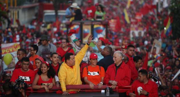 La visita de Chávez fue una fiesta popular