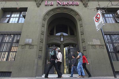 La junta de accionistas del diario La Nación decidió este lunes cerrar la publicación