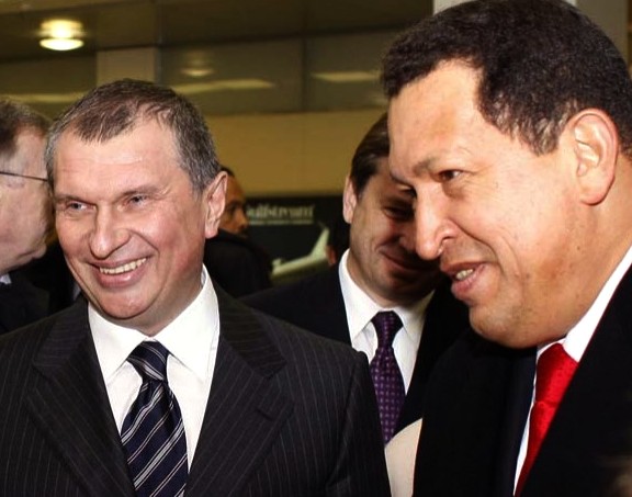 El presidente Chávez con Igor Sechin,  presidente de la empresa rusa Rosneft