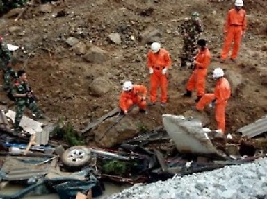 El mismo lugar se vio afectado el pasado 7 de septiembre por un terremoto que causó 81 muertos y 800 heridos, y que dañó también a la estabilidad de la tierra en las laderas de esta zona montañosa.