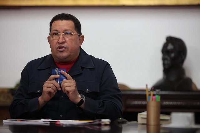 Chávez en reunión con Ministros:Tenemos que informar al colectivo qué está haciendo la Revolución