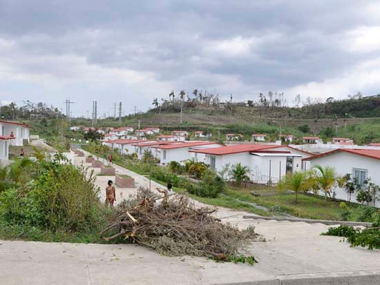 El huracán Sandy no pudo con las petrocasas bolivarianas