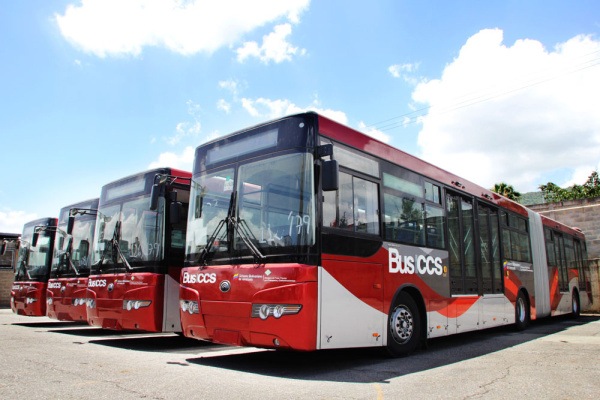 Autobuses Yutong, de fabricación China, sirven la ruta del BusCaracas y varias otrs ciudades venezolanas.