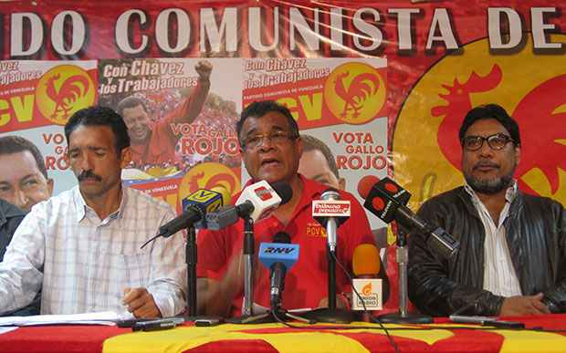 Manuel Arciniegas, Douglas Gómez y Oscar Figuera, miembros del Buró Político del PCV