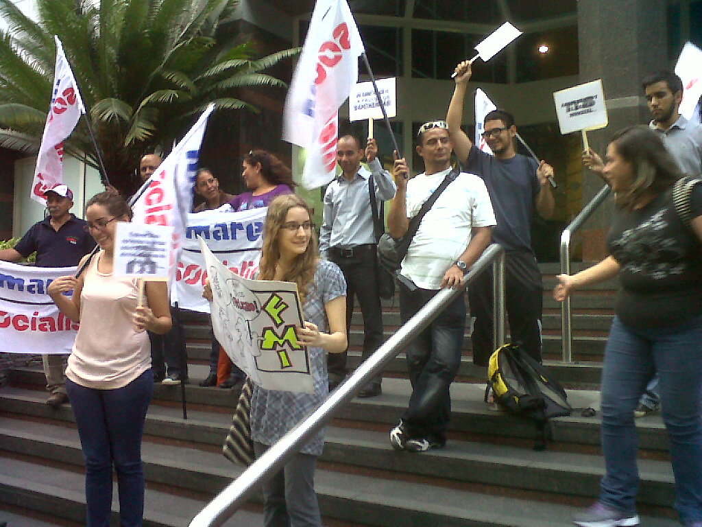 Solidaridad con huelga general europea frente a Embajada de Alemania en Caracas