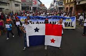 El gobierno panameño fue obligado a derogar la Ley 72 que permitía la venta de tierras de la Zona Libre de Colón