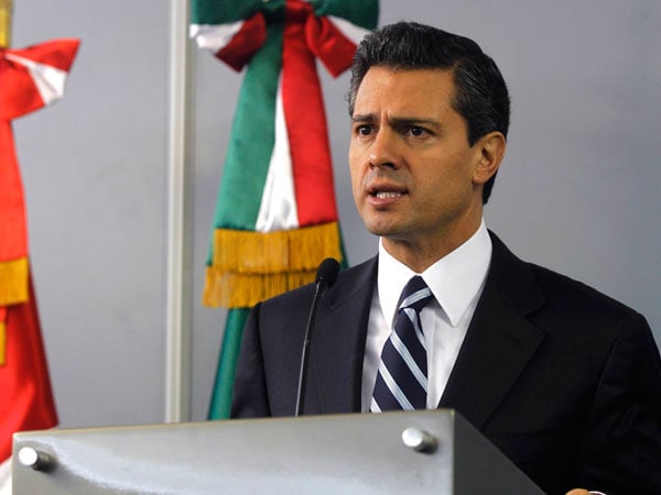 Enrique Peña Nieto, calificó la masacre de "hechos violentos", nada más...