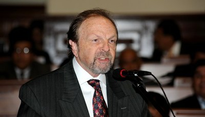 El presidente del Grupo Especial, el expremier peruano Salomón Lerner.
