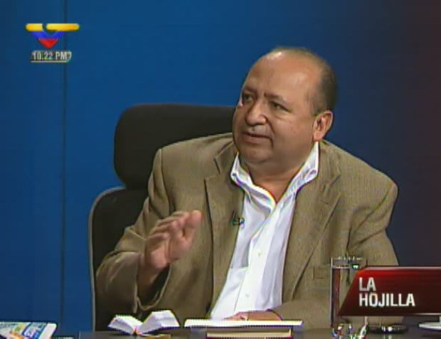 Abogado constitucionalista Féliz Roque entrevistado en el programa La Hojilla, por VTV