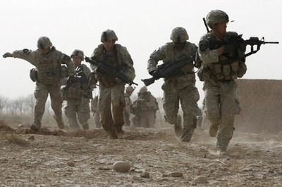 Desde principio del 2012, al menos 60 militares de la OTAN han muerto a manos de supuestos policías afganos
