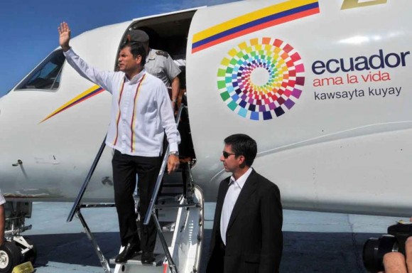 “Es un presidente histórico, vengo a darle un abrazo en nombre de Ecuador y de toda la Patria Grande", dijo Correa 