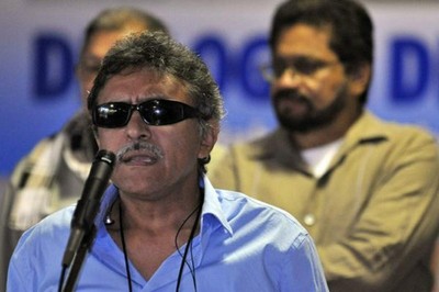 Seuxis Paucias Hernández Solarte, conocido como “Jesús Santrich”, destacó el buen ritmo de los diálogos de paz en La Habana