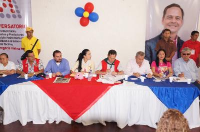 El candidato a la gobernación del estado Táchira José Gregorio Vielma Mora