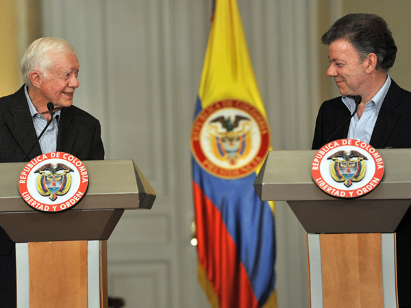 Carter y Santos se reunieron en Bogotá