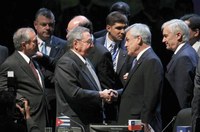 El mandatario chileno, Sebastián Piñera, entregó la conducción del bloque a Raúl Castro