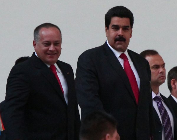 El Vicepresidente Maduro acompañado por Diosdado Cabello, Presidente de la AN