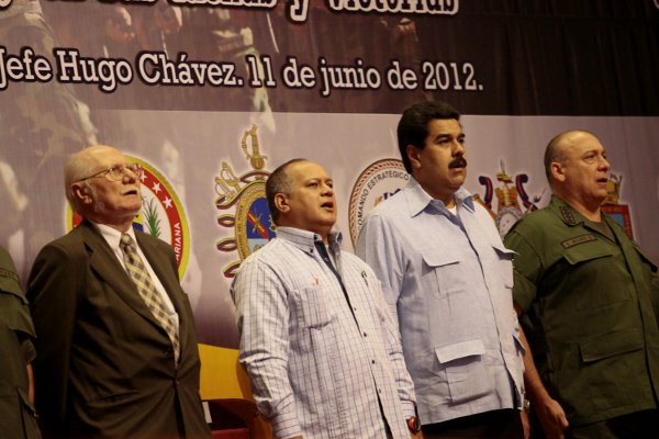 Vicepresidente Maduro se dirigió a la FANB, luego de recibir sus propuestas para nutrir el II Plan Socialista de la Nación 2013-2019