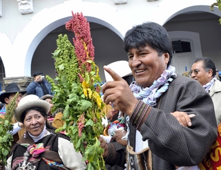 Embajador mundial de la quinua, presidente Evo Morales, defensor de los valores medicinales y nutritivos del grano