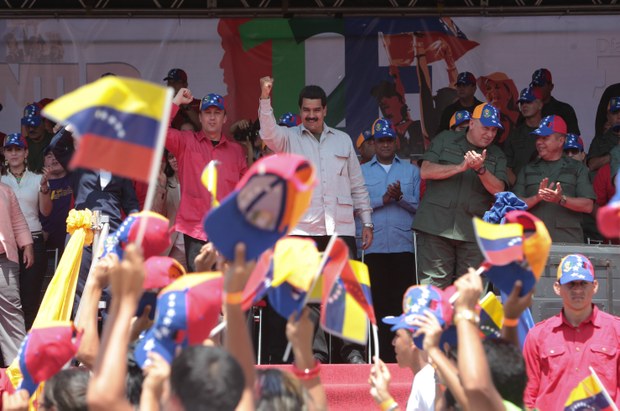 Vicepresidente Maduro en el desfile cívico-militar en conmemoración del 199 aniversario de la Batalla de La Victoria
