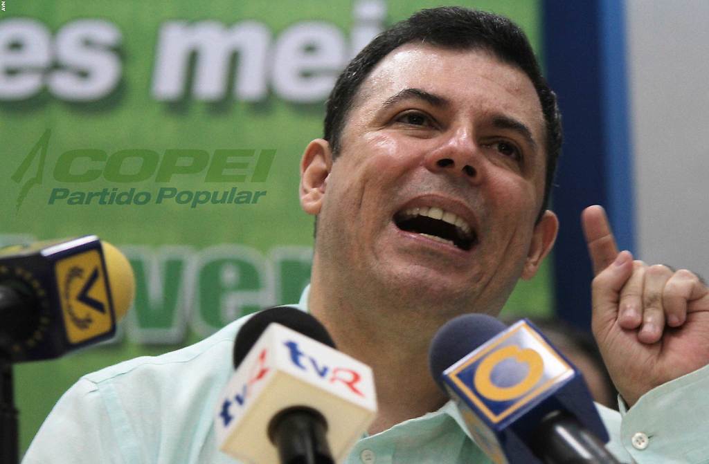 Le piden la renuncia a Roberto Enríquez, presidente de Copei.