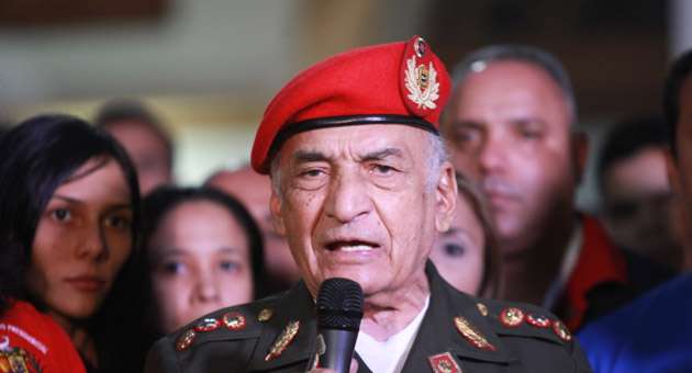 El Mayor General de la Fuerza Armada Nacional Bolivariana (FANB) Jacinto Pérez Arcay