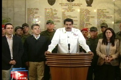 El vicepresidente Nicolás Maduro, anunció que el jefe de Estado venezolano, Hugo Chávez, falleció este martes cinco de marzo