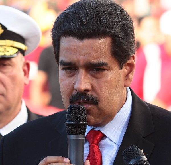 Presidente Nicolás Maduro se solidariza con Roque VAlero y winston vallenilla