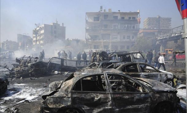 Damasco ha presentado pruebas de cómo el caos está siendo orquestado desde el exterior del país, con el apoyo de naciones como Estados Unidos, Francia, Gran Bretaña, Turquía, Israel, Arabia Saudita y Qatar