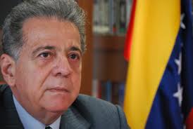 Isaías Rodríguez, Embajador de Venezuela en Italia, enfrenta las mentiras y manipulaciones de la oposición