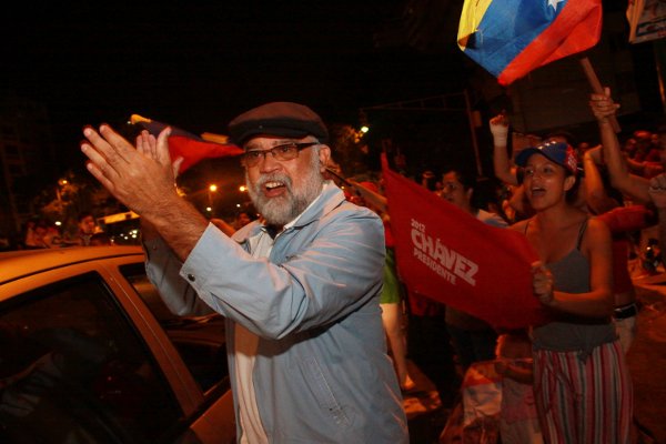 El pueblo en la calle apoya a Maduro