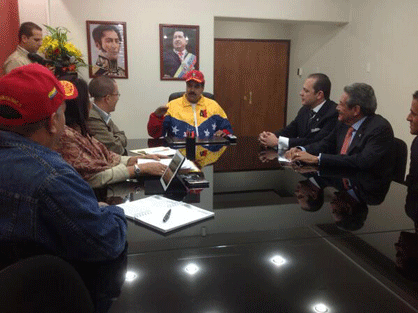 Presidente Maduro con directiva de Globovisión