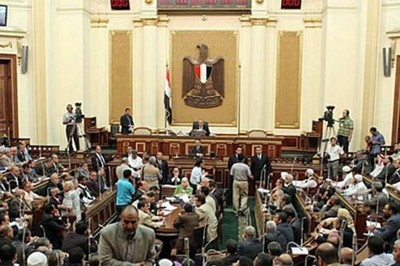 El Senado de Egipto asumió todo el poder legislativo hasta la elección de una nueva cámara de diputados