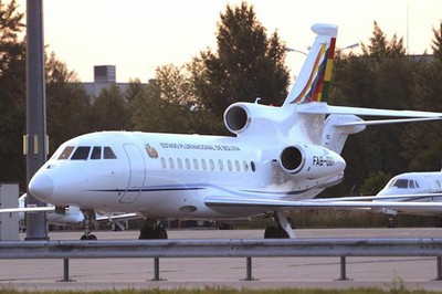 El avión presidencial de Bolivia cuando estaba en Viena.
