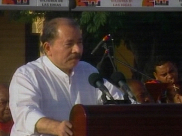 Durante su discurso el presidente Daniel Ortega resaltó la valentía del pueblo de Cuba ante el imperio estadounidense.