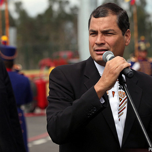 “No estamos aquí para jugar a falsas victimizaciones pero sí para hacernos respetar como naciones”, manifestó el mandatario ecuatoriano