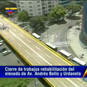 Restablecen tránsito vehicular en elevado de la avenida Urdaneta