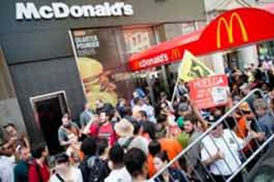 Trabajadores de McDonalds