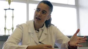 La presidenta de la Fundación estatal del Hospital Cardiológico Infantil Latinoamericano Doctor Gilberto Rodríguez Ochoa (HCIL), Isabel Iturria.