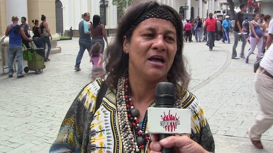 Jenny Vázquez representante indígena opina sobre el apagón y Siria