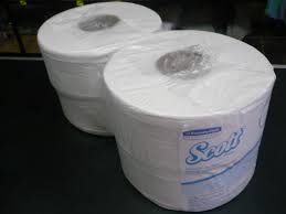 21.140 rollos de papel higiénico estaban acaparados en el Mercado de Coche
