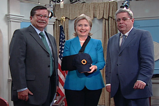 Alberto Federico Ravell (der.) y Leopoldo Castillo, en aquel entonces conductor de un programa de Globovisión (izq.) junto a Hillary Clinton en 2009.
