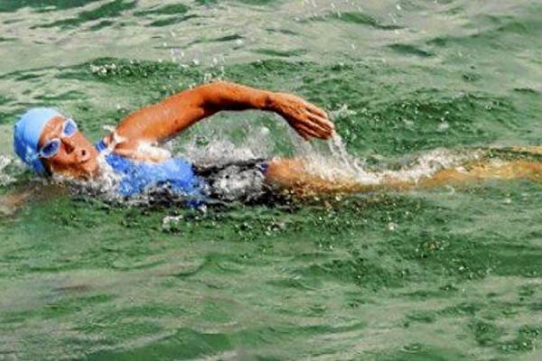 La nadadora estadounidense de larga distancia Diana Nyad