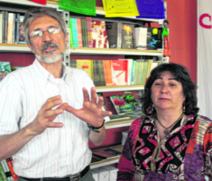Los psicólogos Ovilia Suárez y Fernando Giuliani, integrantes del colectivo Psicólogos por el Socialismo