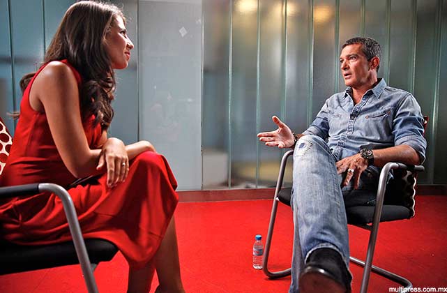 Antonio Banderas en entrevista a CNN