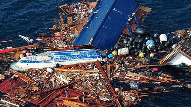 La "isla de basura" que se dirige de Fukushime a las costas de EEUU