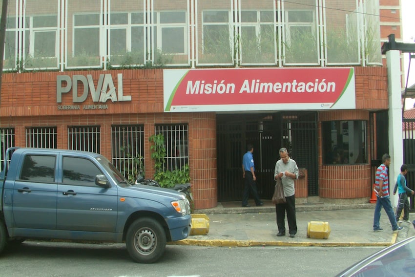 Desde la sede principal de PDVAL en Caracas