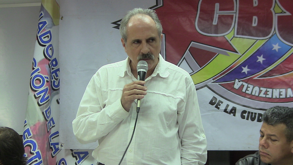 Carlos López, coordinador nacional, interviene en la asamblea de la central bolivariana Socialista de trabajadores y Trabajadoras de venezuela, de la ciudad, el campo y la pesca