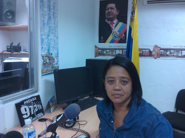 Yesenia Fuentes, presidenta de ASOVIC, entrevistada por Aporrea en Radio Voces Libertarias